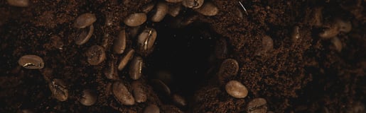 hero banner coffee grinding